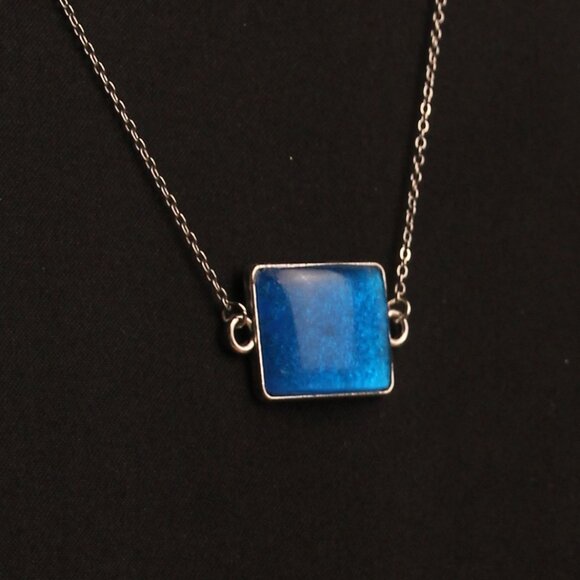 Jewel's Sensational Creations Jewelry - Hand Crafted Epoxy Blue Cube Pandant necklace